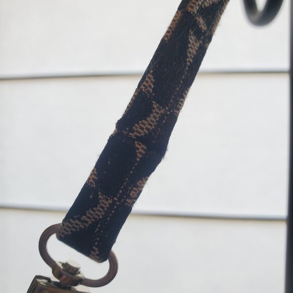 MAXX NY black & white PURSE - Picture 8 of 8